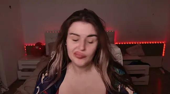 Snapshot of StellaFrost chatting on 03/17/25, 06:53 StellaFrost online show from 03/17/25, 06:53