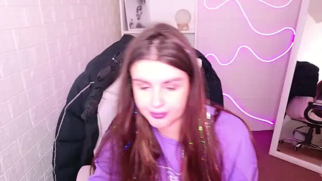 Snapshot of StellaFrost chatting on 10/20/25, 03:12 StellaFrost online show from 10/20/25, 03:12