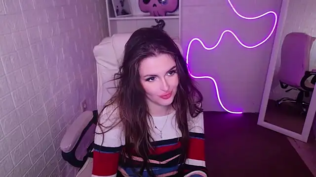 Snapshot of StellaFrost chatting on 11/22/25, 03:33 StellaFrost online show from 11/22/25, 03:33