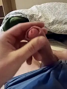 Snapshot of Daniel32hot chatting on 01/05/25, 10:21 Daniel32hot online show from 01/05/25, 10:21