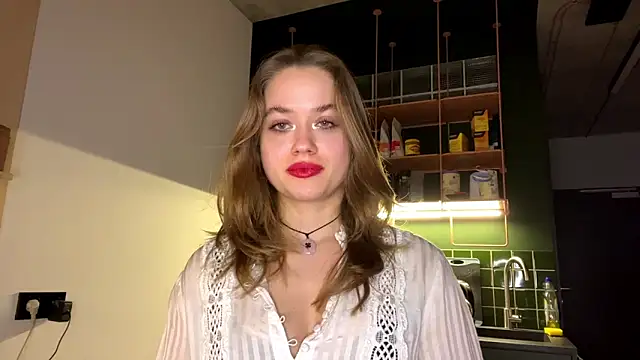 RoxyStar17 online show from 02/06/25, 11:48