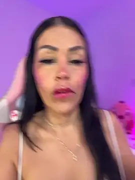 Snapshot of KarolRubi1 chatting on 10/18/25, 07:36 KarolRubi1 online show from 10/18/25, 07:36