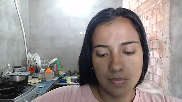 Snapshot of Coral0403 chatting on 02/18/25, 06:26 Coral0403 online show from 02/18/25, 06:26