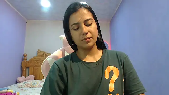Snapshot of Coral0403 chatting on 09/10/25, 01:55 Coral0403 online show from 09/10/25, 01:55