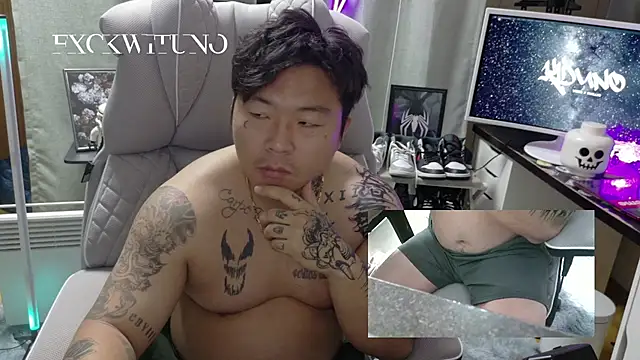 fxckwituno online show from 01/01/25, 10:00