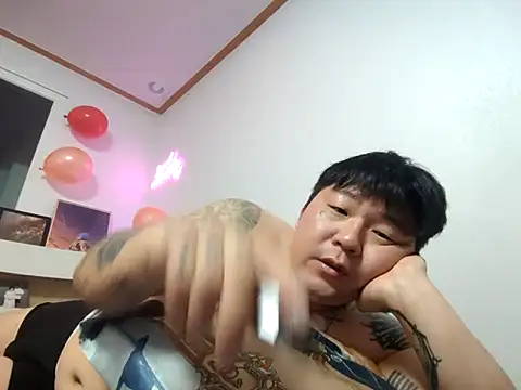 fxckwituno online show from 03/05/25, 12:00