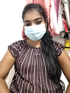 meena 27 online show from 01/23/25, 10:43