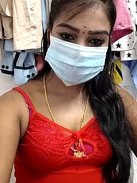 meena 27 online show from 02/17/25, 04:15