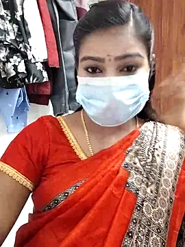 meena 27 online show from 02/19/25, 04:00