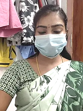 meena 27 online show from 02/20/25, 04:03