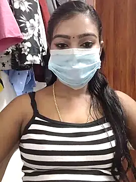 meena 27 online show from 02/21/25, 03:54