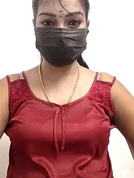 meena 27 online show from 10/06/25, 05:43