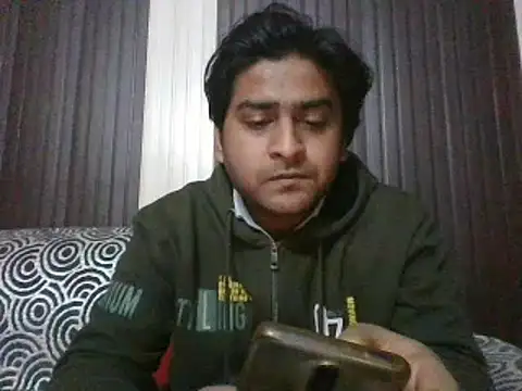 indihotguy online show from 02/09/25, 01:46