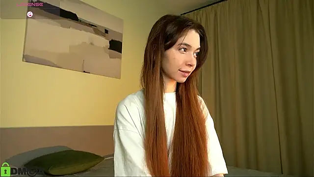 LittleOriana online show from 12/31/24, 05:22