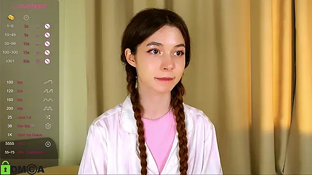 LittleOriana online show from 02/10/25, 01:14