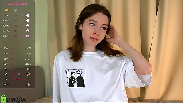 LittleOriana online show from 03/01/25, 01:22