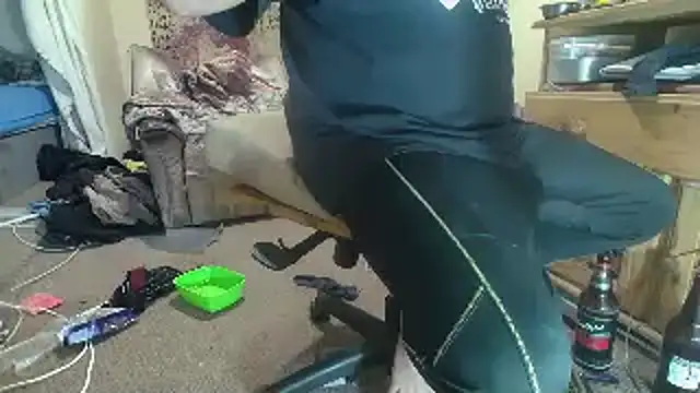 poesnuus999 online show from 09/20/25, 06:31