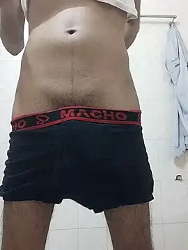 fakelove95 online show from 05/13/26, 08:06