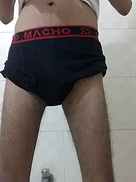 fakelove95 online show from 05/17/26, 08:49