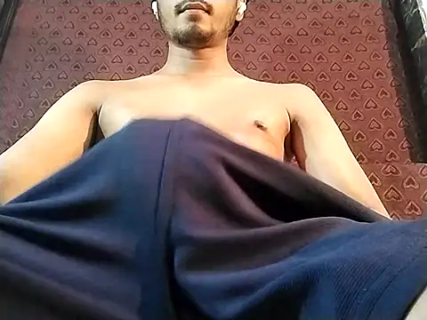 Ultimate cHappiE online show from 11/25/25, 01:22