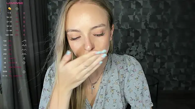 A delina online show from 07/12/26, 04:53