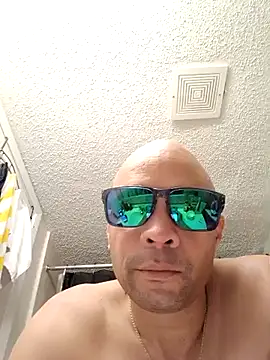 Snapshot of 3patica chatting on 01/21/25, 06:23 3patica online show from 01/21/25, 06:23