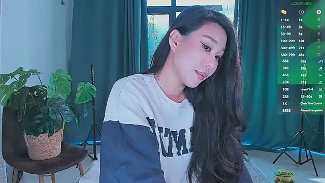 Snapshot of Max_level chatting on 09/25/25, 02:26 Max level online show from 09/25/25, 02:26