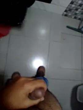 Snapshot of mlkpiranho25 chatting on 01/27/25, 11:00 mlkpiranho25 online show from 01/27/25, 11:00