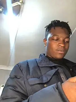 Redfucks333 online show from 11/17/25, 04:46