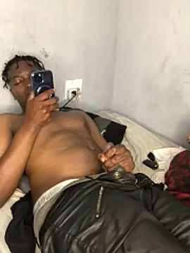 Redfucks333 online show from 12/03/25, 11:25