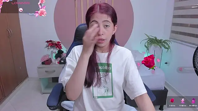 sweetpeach 20 online show from 02/08/25, 07:27