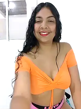 Snapshot of Brendabluee chatting on 12/27/24, 07:24 Brendabluee online show from 12/27/24, 07:24