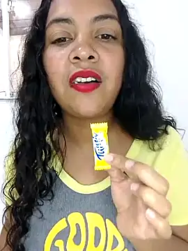 Snapshot of Brendabluee chatting on 02/15/25, 07:06 Brendabluee online show from 02/15/25, 07:06