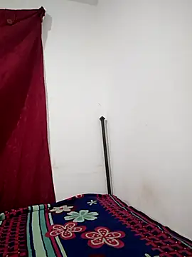 Snapshot of Brendabluee chatting on 10/13/25, 08:53 Brendabluee online show from 10/13/25, 08:53