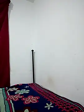 Snapshot of Brendabluee chatting on 10/14/25, 11:05 Brendabluee online show from 10/14/25, 11:05