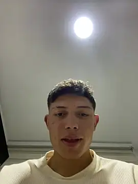 apoloruso online show from 01/02/25, 02:54