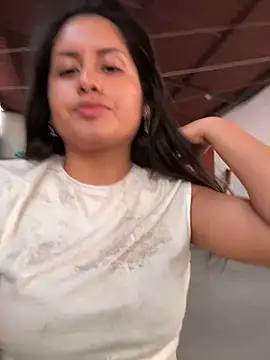 Snapshot of lunagonzales_lima_2007 chatting on 02/22/25, 11:35 lunagonzales lima 2007 online show from 02/22/25, 11:35