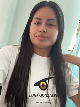 Snapshot of lunagonzales_lima_2007 chatting on 02/26/25, 03:32 lunagonzales lima 2007 online show from 02/26/25, 03:32