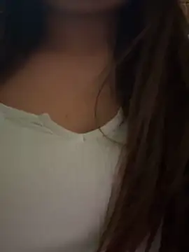 Snapshot of lunagonzales_lima_2007 chatting on 10/18/25, 01:52 lunagonzales lima 2007 online show from 10/18/25, 01:52