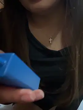 Snapshot of lunagonzales_lima_2007 chatting on 10/20/25, 03:40 lunagonzales lima 2007 online show from 10/20/25, 03:40