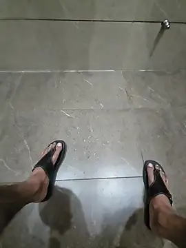 Snapshot of pyasevickybabu563 chatting on 03/11/25, 01:48 pyasevickybabu563 online show from 03/11/25, 01:48