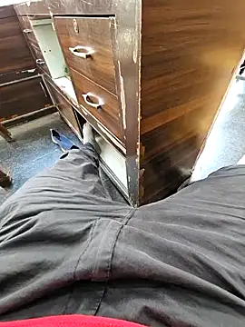 Snapshot of pyasevickybabu563 chatting on 03/22/25, 10:39 pyasevickybabu563 online show from 03/22/25, 10:39