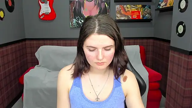 Snapshot of CharlotteMitchell chatting on 02/11/25, 02:57 CharlotteMitchell online show from 02/11/25, 02:57