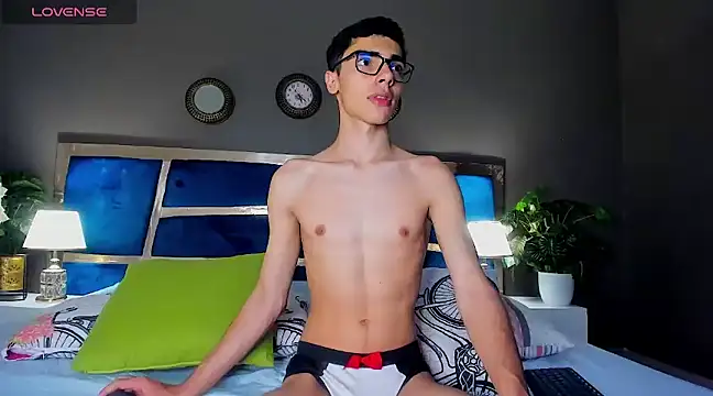 MaxOwen  online show from 01/07/25, 07:49