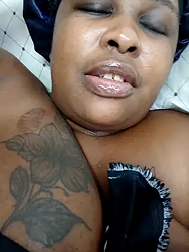 SexyLadyBoosxx online show from 10/19/25, 04:51