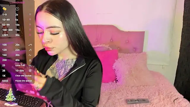 alanna love01 online show from 01/05/25, 02:06
