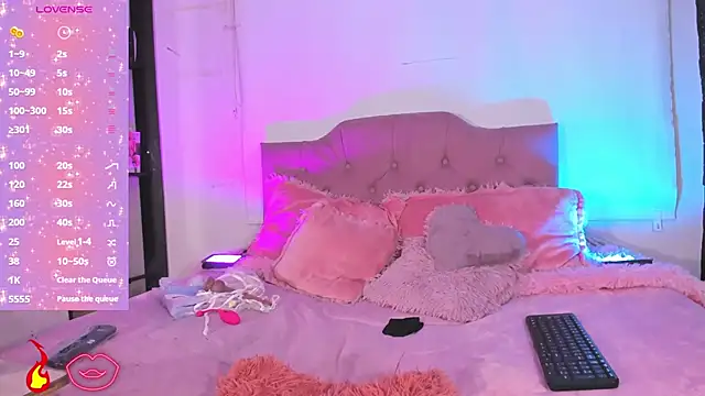 alanna love01 online show from 02/14/25, 10:17