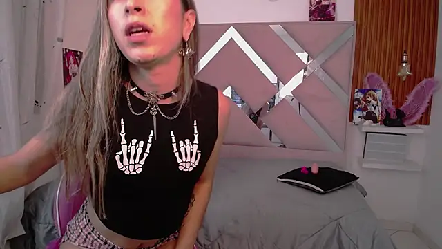Sara Davina online show from 01/14/25, 03:22