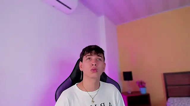 Brian-Ausslos online show from 12/29/24, 04:38