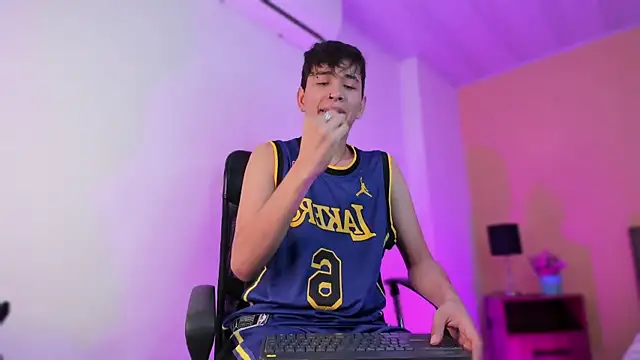 Brian-Ausslos online show from 12/30/24, 09:16